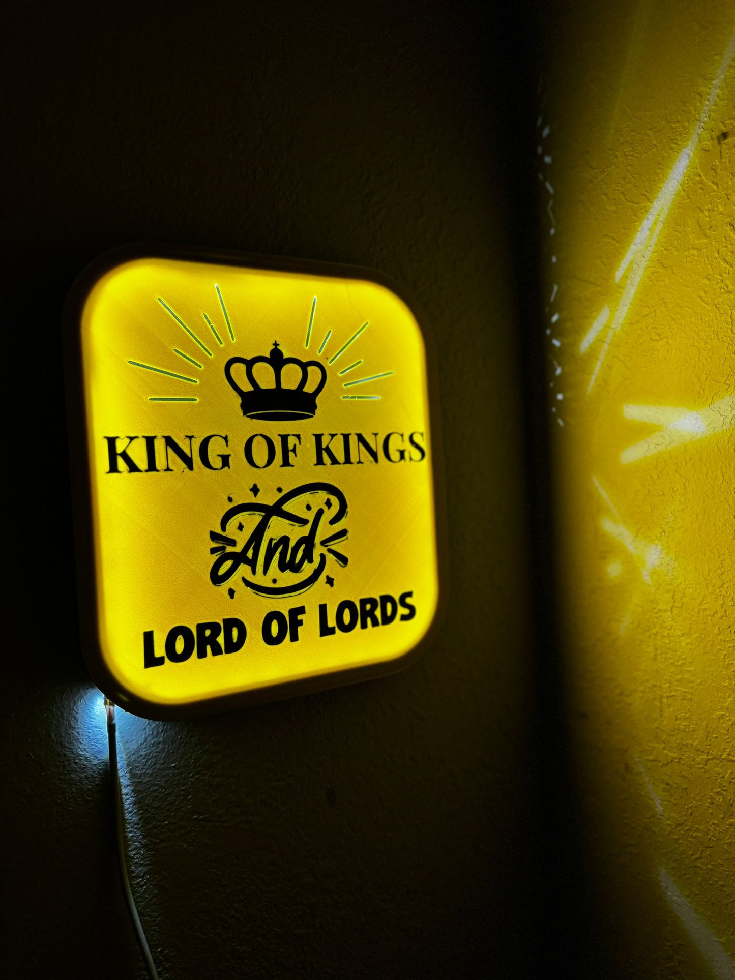 King of Kings LED lamp